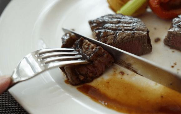 Kurz přípravy steaků a masa