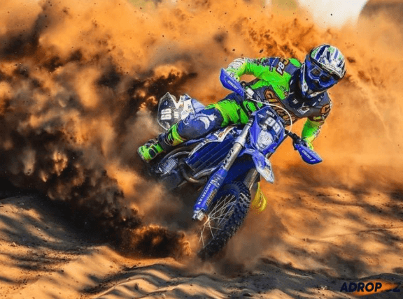 Motorky na enduro trati