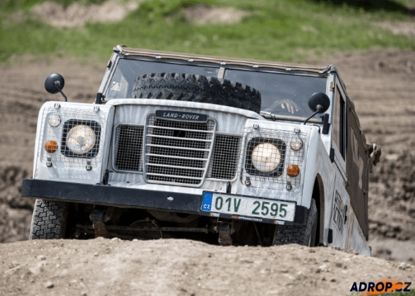 Offroad jízda v Land Roveru