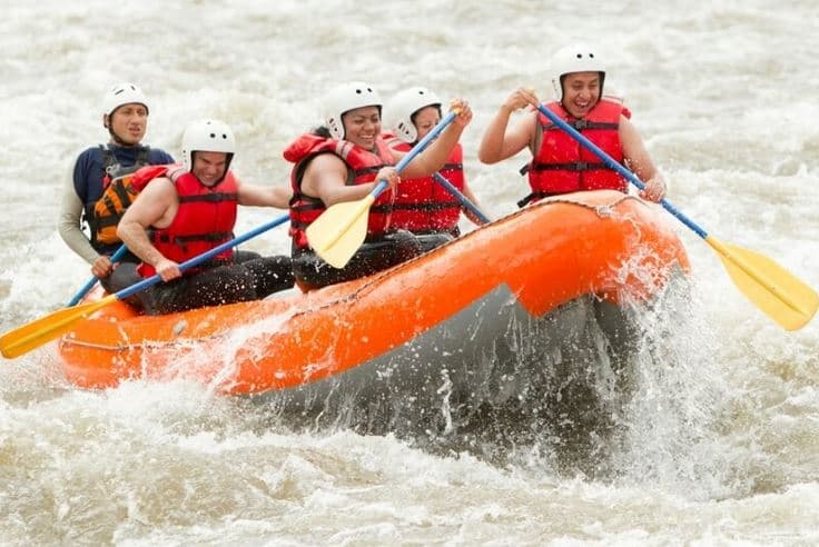 Rafting v peřejích aneb raftová akademie