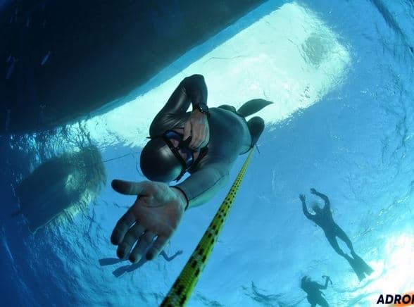 Bazénový kurz freedivingu