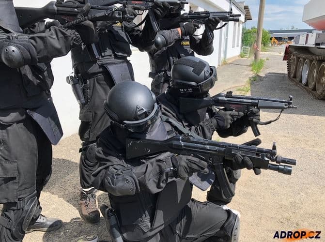 SWAT výcvik - Standard + střelba z AK4-7 ZDARMA