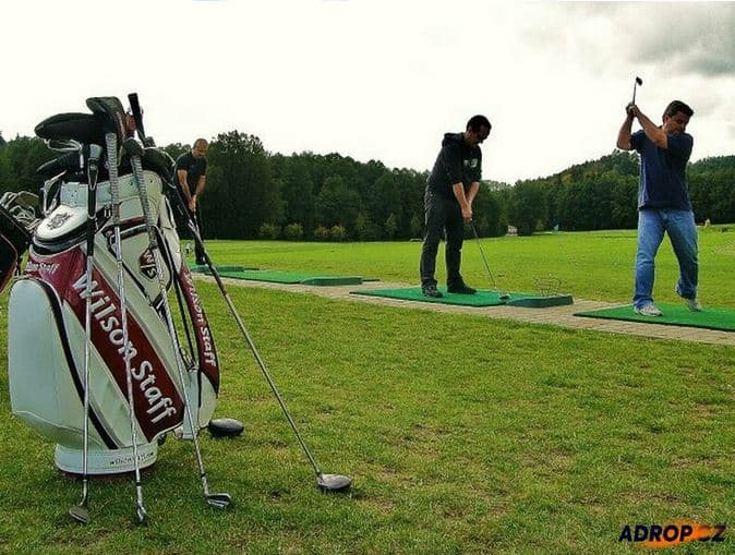 Golfové kurzy pro začátečníky včetně zelené karty