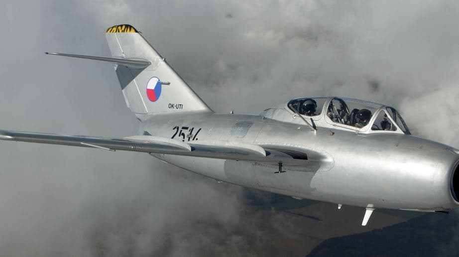 Seznamovací let unikátní českou stíhačkou MiG-15