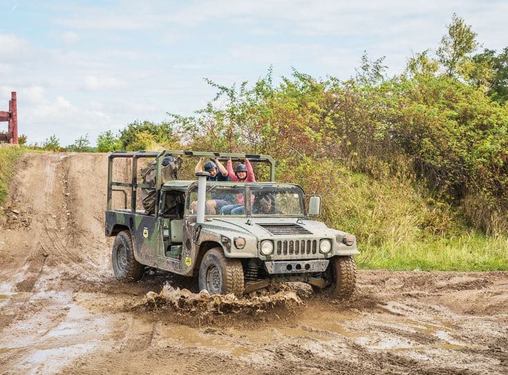 Humvee - řízení vojenského speciálu