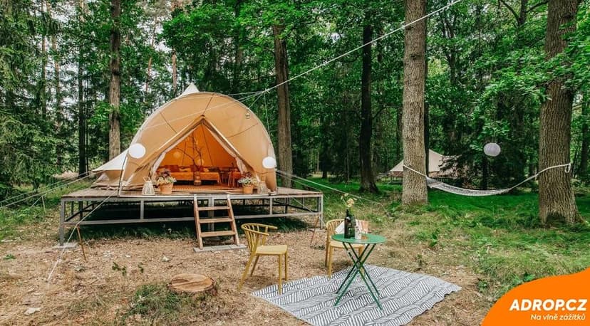 Glamping v Černické oboře