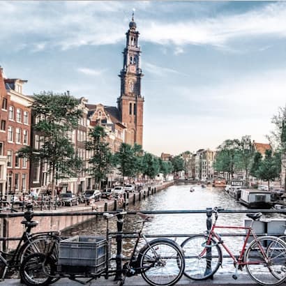 Zpáteční letenky Praha - Amsterdam