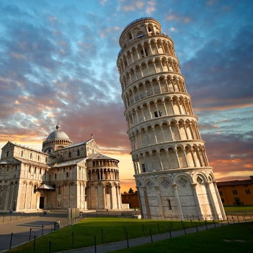 Zpáteční letenky Praha - Pisa