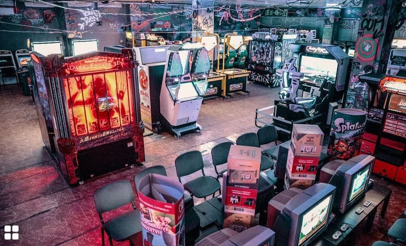 Celodenní vstupné do Cyber Arcade pro 2 osoby