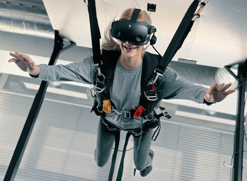 Seskok padákem na simulátoru ve virtuální realitě