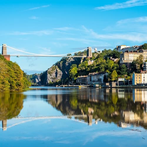 Zpáteční letenky Praha - Bristol